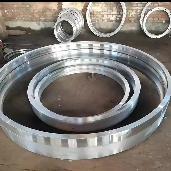 Flange Flange Cruach Stampáilte Punched Trastomhas Carbóin Trastomhas Mór Táthú Muineál Neamh-Chaighdeánach Flange Speisialta Saincheaptha